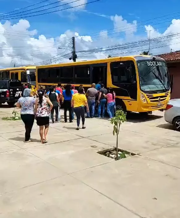 Creche é evacuada após bandido em fuga de tiroteio tentar invadir o local; vídeo